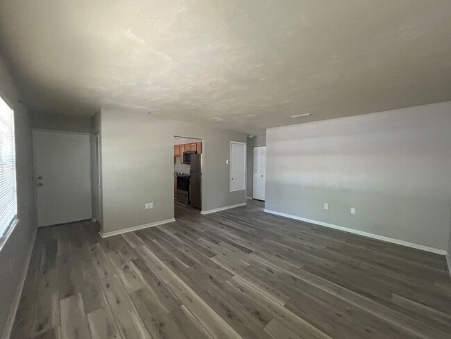 Building Photo - HALF OFF RENT!! 2/1 with Covered Porch nea...