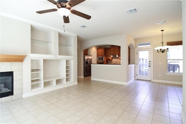 Building Photo - 4225 Threadgill St