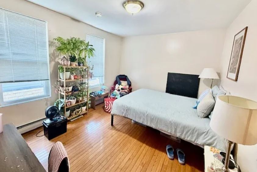 Building Photo - 280 Pearl St