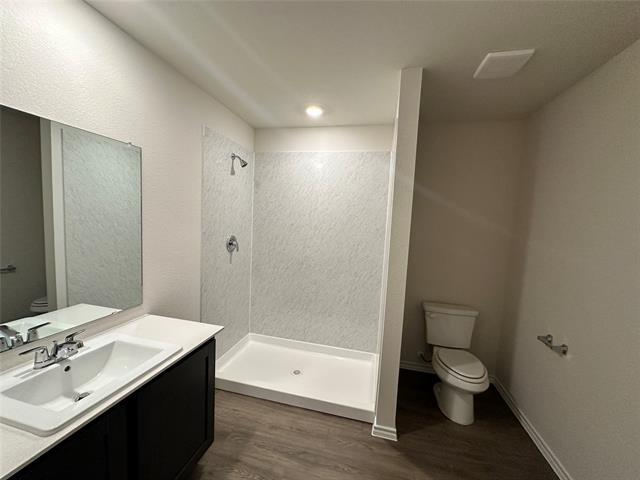 Building Photo - 1325 Brook Ln