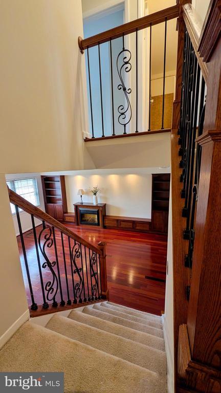 Building Photo - 33 Badger Gate Ct