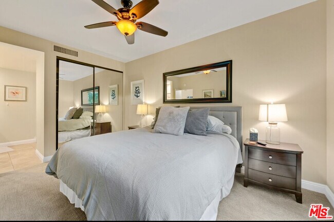 Building Photo - 78225 Cabrillo Ln
