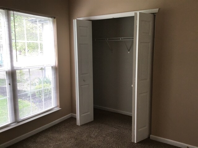 Building Photo - 8060 Chesterhill Way