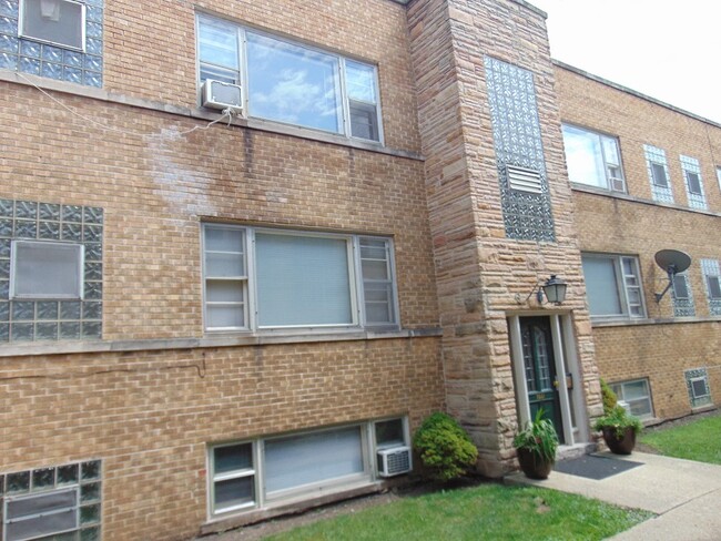 Primary Photo - 7441-7445 Roosevelt Rd