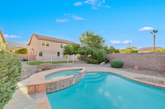 Building Photo - 1st MONTH FREE! Lone Mountain Heights Luxu...