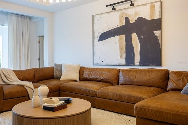 Building Photo - 4507 Hillingdam Rd