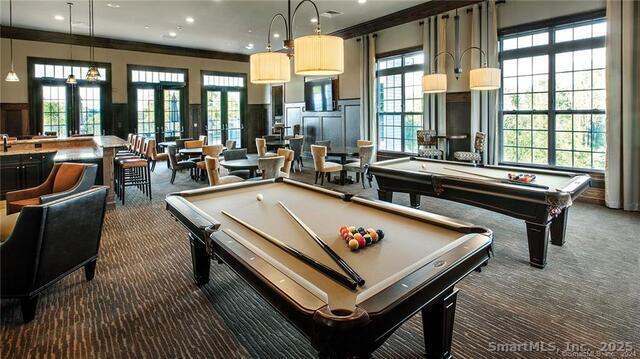 Building Photo - 12 Putnam Ln