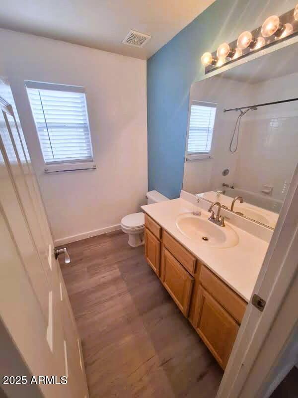 Building Photo - 8136 W Stella Ave