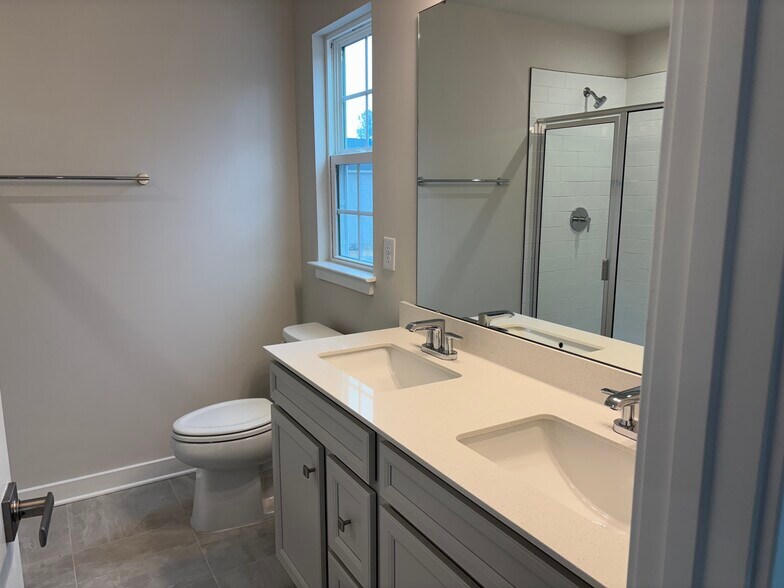 Building Photo - 108 Trawler Trip