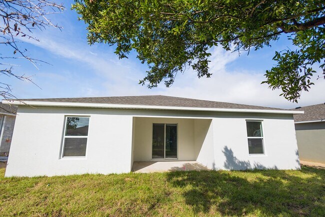 Building Photo - 664 Hillview Lp