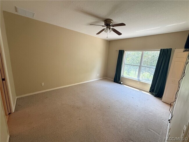 Building Photo - 1658 W Spring Meadow Loop