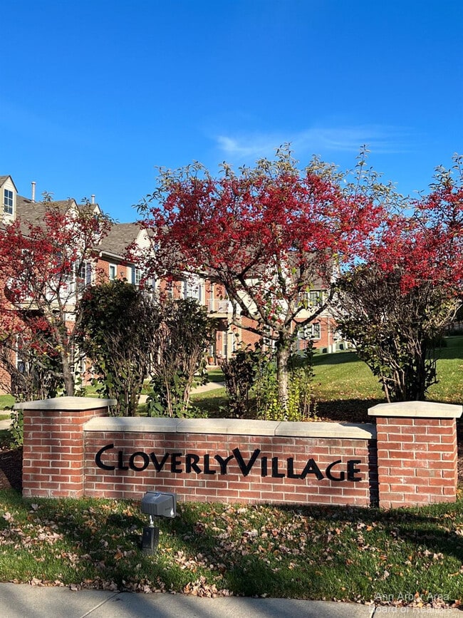 Building Photo - 3073 Cloverly Ct