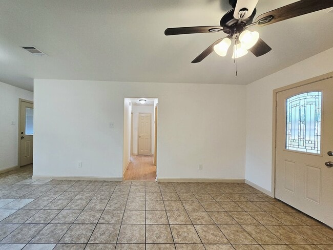 Building Photo - 1111 Belshire Rd