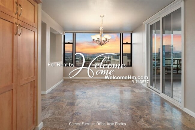 Building Photo - Furnished Park Tower Condo with views of t...