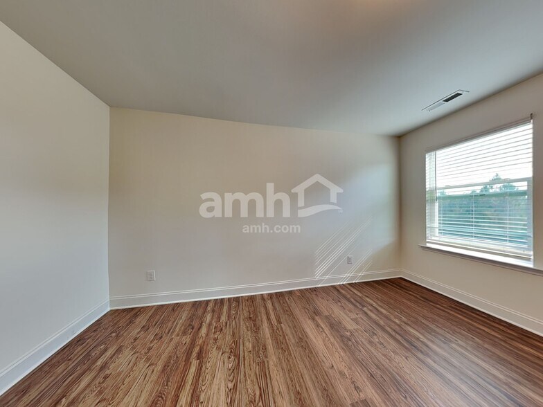 Building Photo - 13021 Wishsong Ct