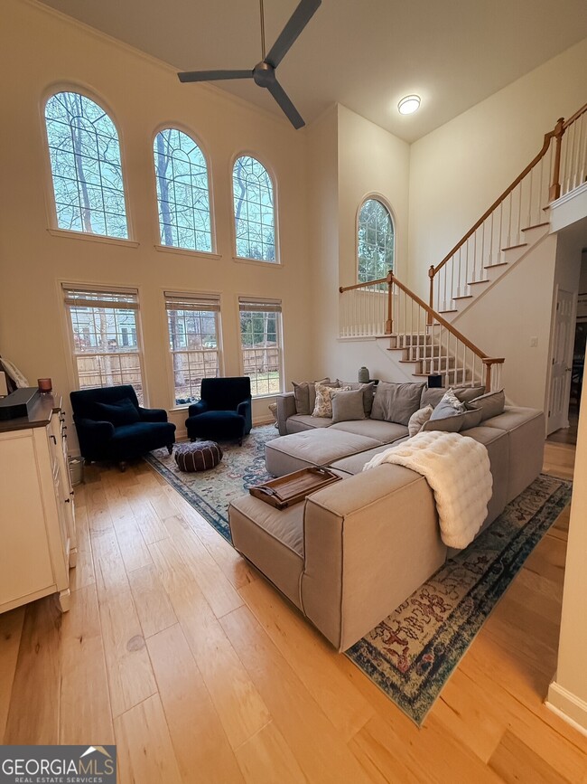 Building Photo - 109 Holly Springs Dr