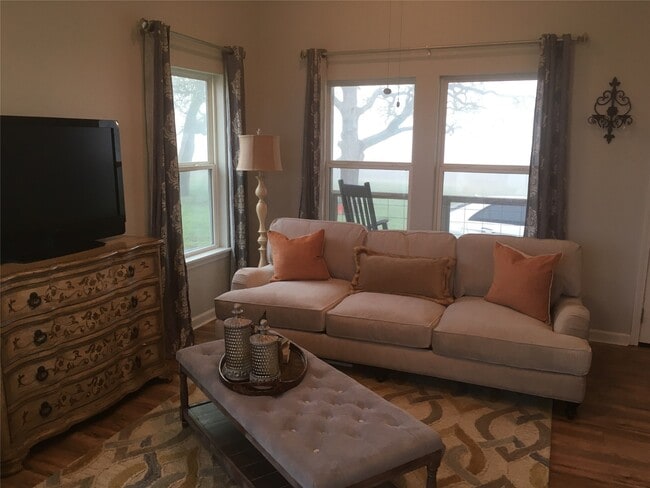 Building Photo - 1200 Choctaw Rd