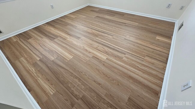 Building Photo - 405 Cobblestone Ct