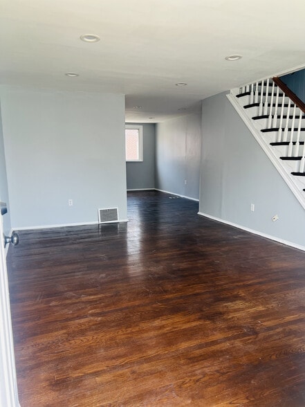 Living Room - 130 Spring Valley Rd