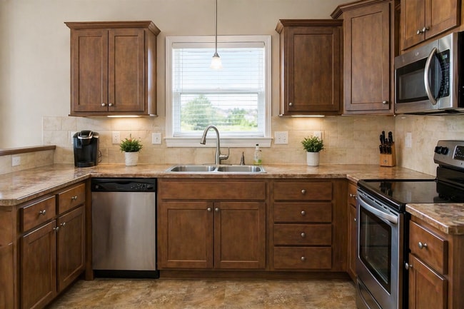 Building Photo - 3 Bed 2 bath Rock Creek