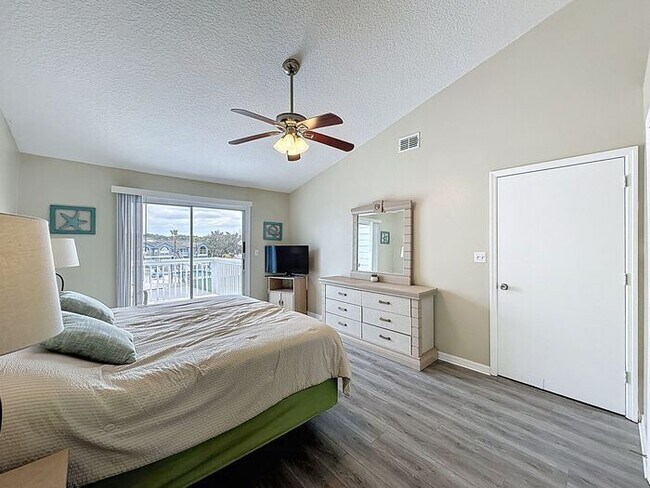 Building Photo - Condo at Villas at Island Club, Kissimmee