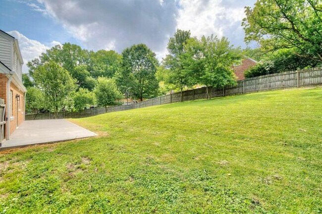 Building Photo - 797 Highland Ave