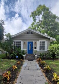 Building Photo - 2821 6th Ave N