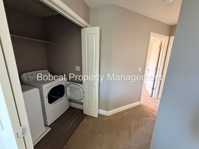 Building Photo - 1334 Campagni Ln