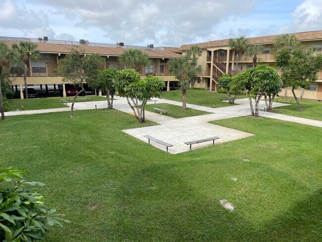 Building Photo - 4121 NW 26th St