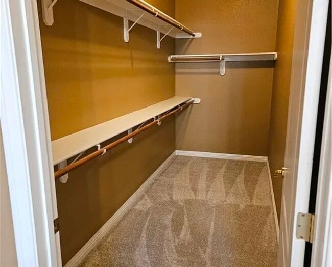 Building Photo - Ground floor condo in Green Valley Ranch area