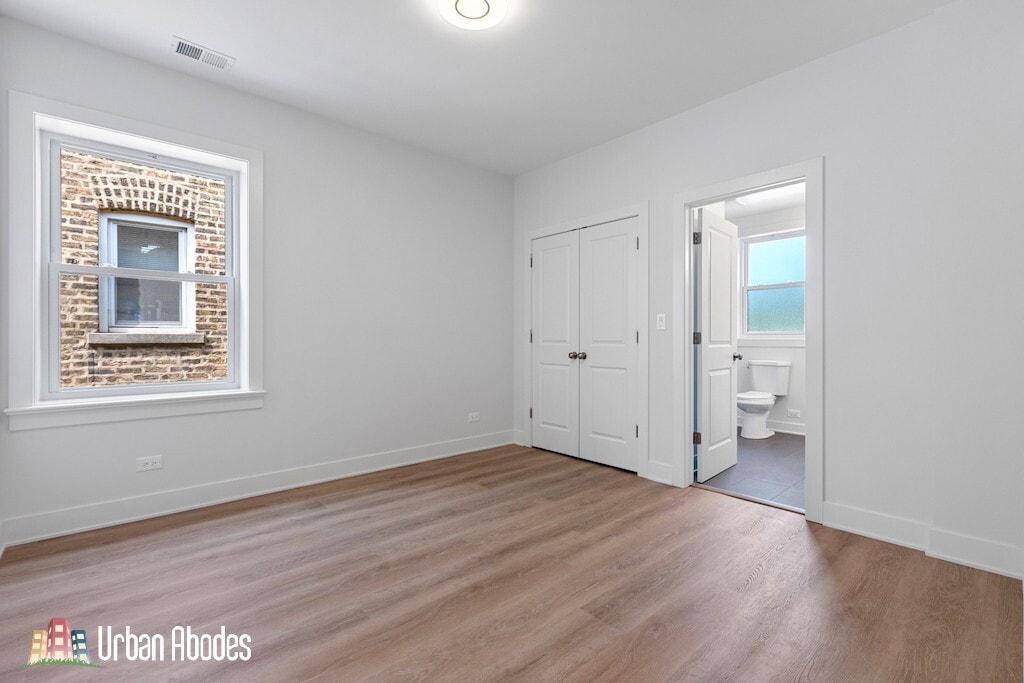 Building Photo - 6423 N Washtenaw Ave