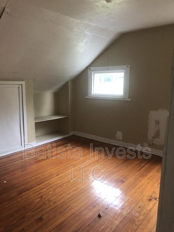 Building Photo - 821 E McCarty St