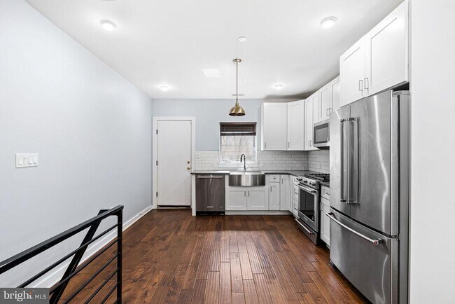 Building Photo - 3016 Baltz St