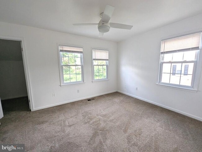 Building Photo - 14454 Cool Oak Ln