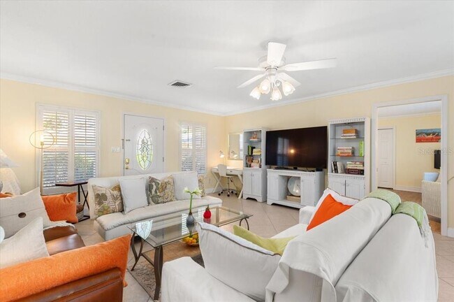 Building Photo - 1387 Moonmist Dr