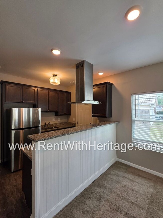 Building Photo - Awesome Ranch / Popular Carrollton Schools/ Near Adamson Square