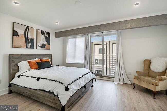 Building Photo - Hagert Street Estates