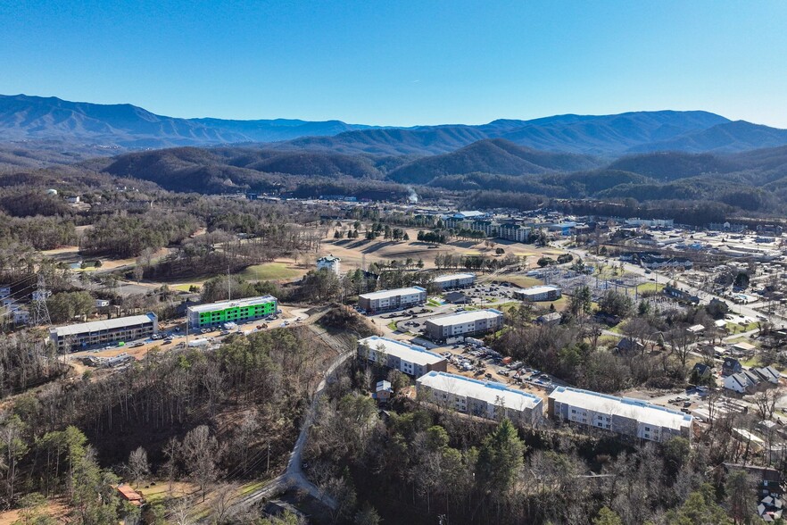 Primary Photo - The Lofts at Pigeon Forge