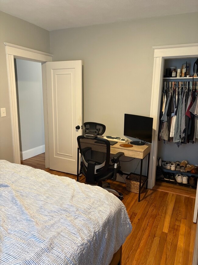 Building Photo - 51 Algonquin Rd