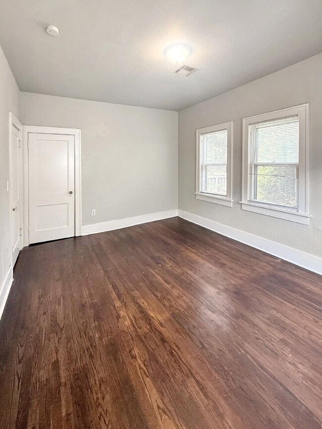 Building Photo - Charming 3 Bed, 1 Bath Home in OKC