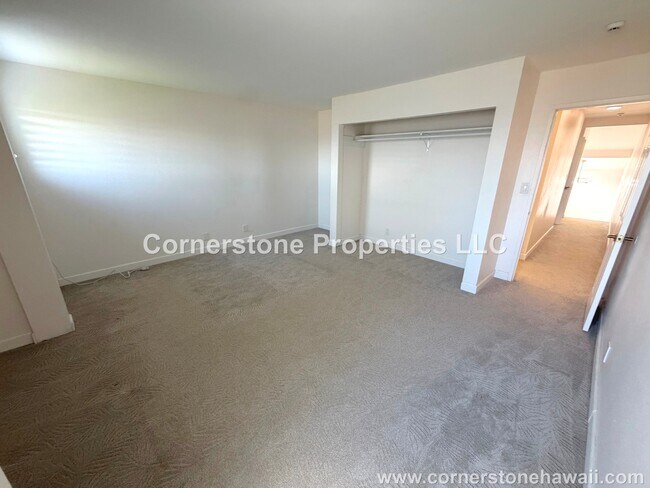 Building Photo - 98-1453-1453 Kaahumanu St
