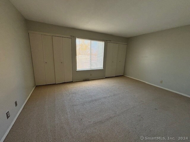 Building Photo - 123 Olcott Way