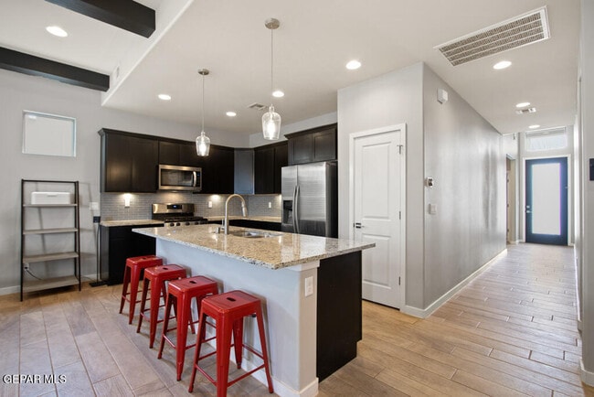 Building Photo - 14345 Jonathan K. Molina Ct
