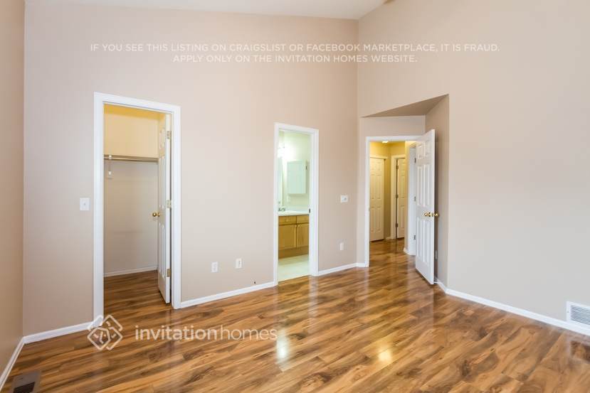 Building Photo - 392 Balsa Dr