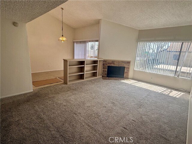 Building Photo - 9385 Mesa Verde Dr