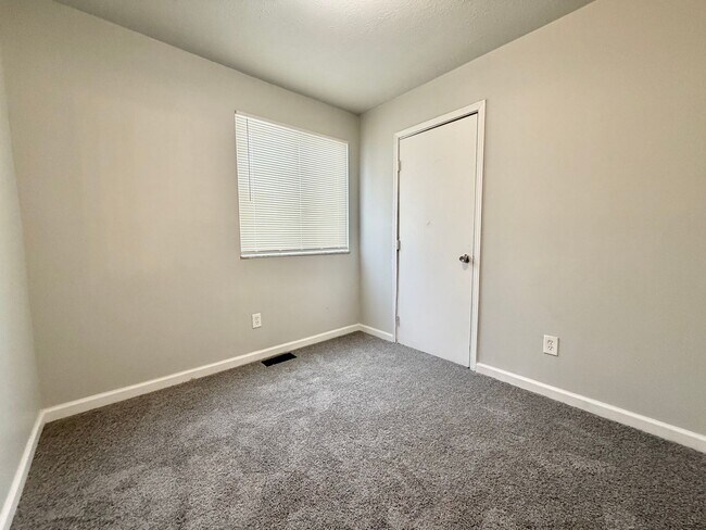 Building Photo - 3408 Ninann Ct