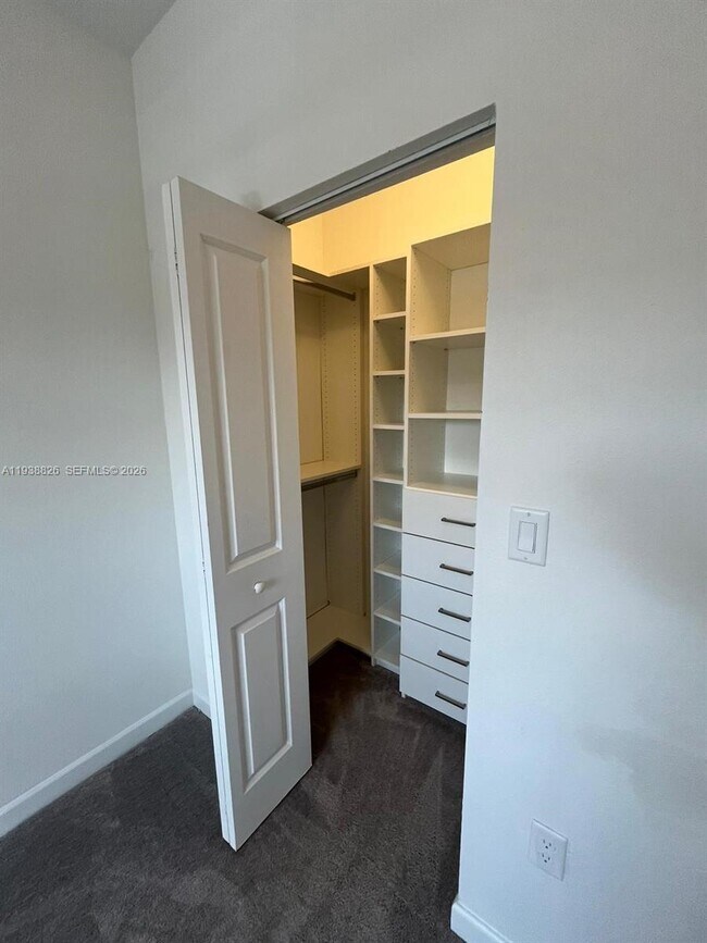 Building Photo - 9941 SW 228th Terrace