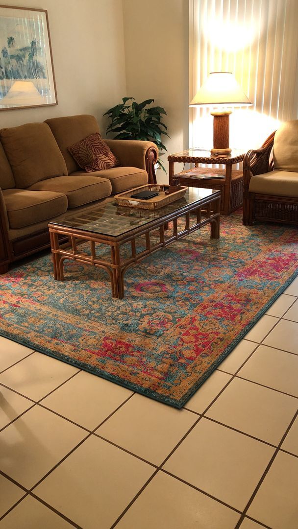 Building Photo - Spacious Furnished Grand Champions End Unit Available