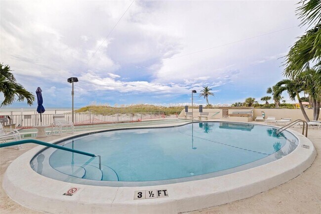 Building Photo - 5000 Gulf Blvd