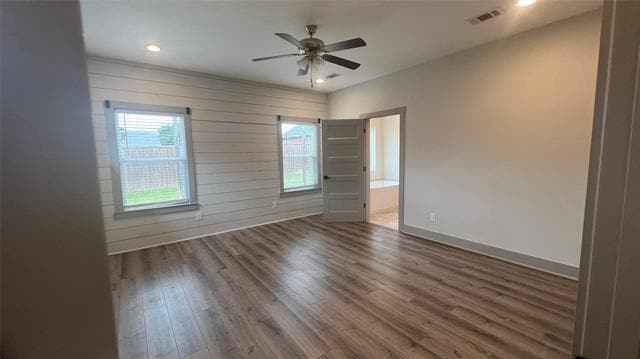 Building Photo - 405 Carneros Dr